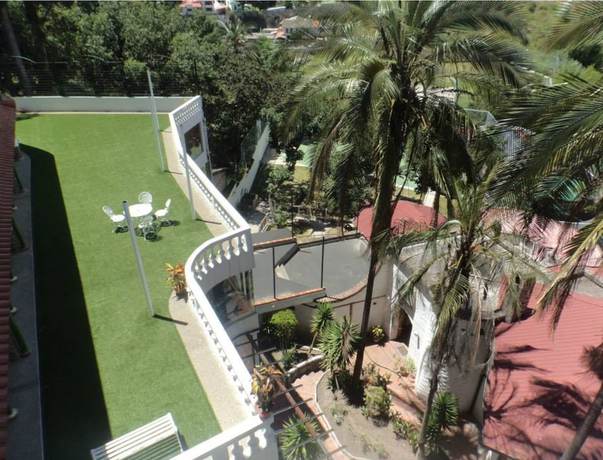 Imagen de los exteriores del Hotel Hoster&iacute;a Quinta Los Chillos. Foto 7