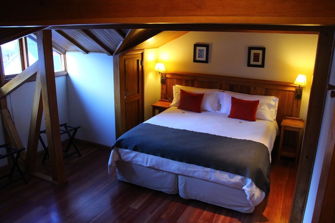 Imagen de la habitación del Hotel Hoster&iacute;a Senderos. Foto 3