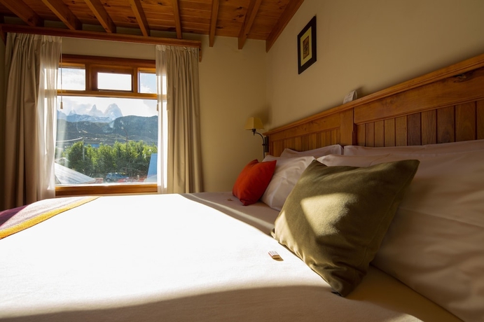 Imagen de la habitación del Hotel Hoster&iacute;a Senderos. Foto 8