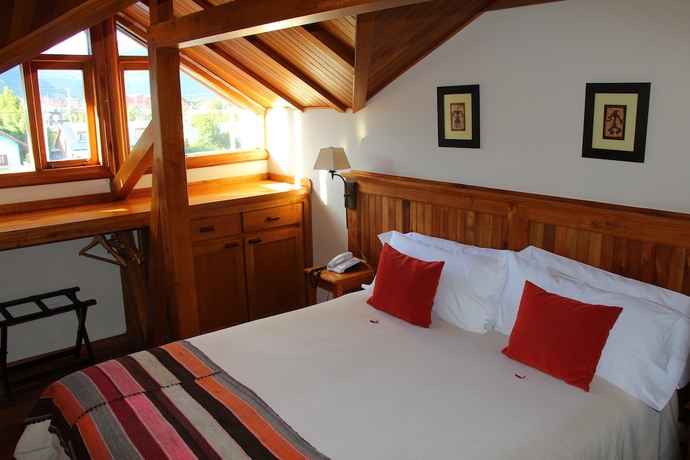 Imagen de la habitación del Hotel Hoster&iacute;a Senderos. Foto 9