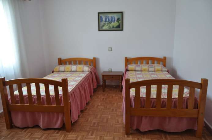 Imagen de la habitación del Hotel Hoster&iacute;a de Somo. Foto 11