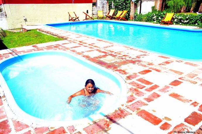 Imagen de la piscina del Hotel Hoster&iacute;a de la Villa. Foto 10