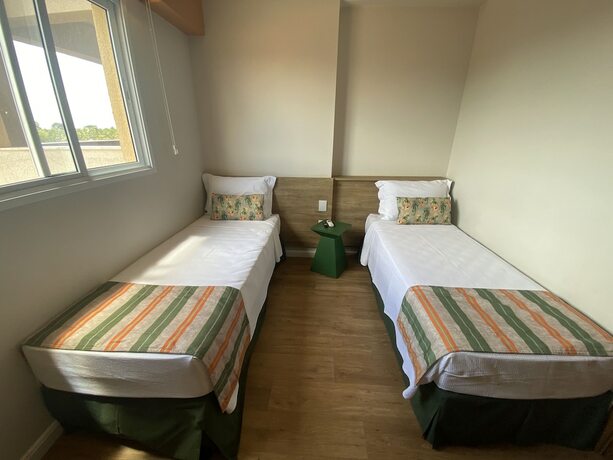 Imagen general del Hotel Hot Beach Suites. Foto 2