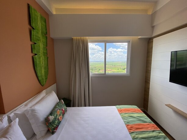 Imagen general del Hotel Hot Beach Suites. Foto 3