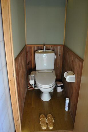 Imagen de la habitación del Hotel Hot Spring Inn Banya. Foto 21