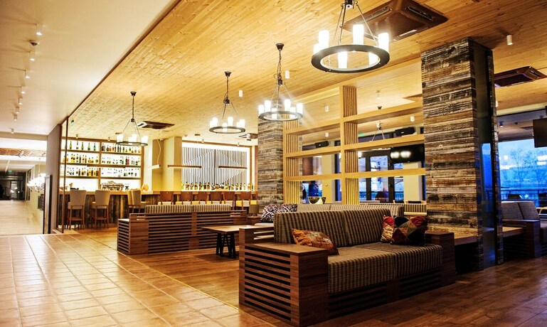 Imagen de los interiores del Hotel Hot Springs Medical and Spa. Foto 25