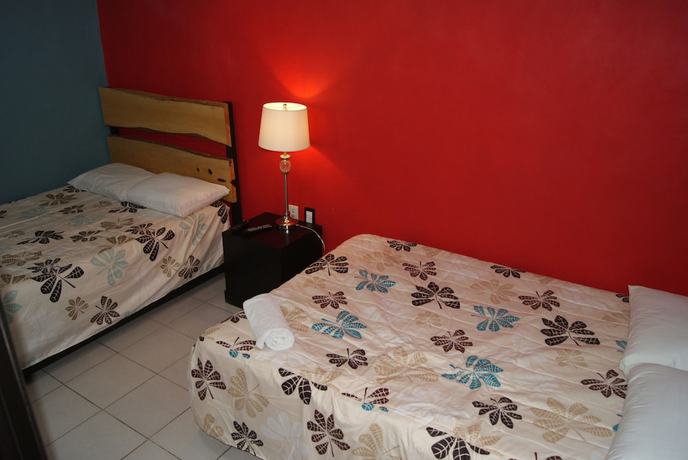 Imagen de la habitación del Hotel HoteL cAsaiA. Foto 8