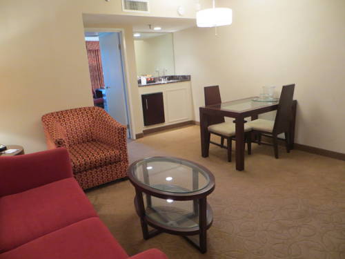 Imagen de la habitación del Hotel HoteLumiere at the Arch. Foto 11