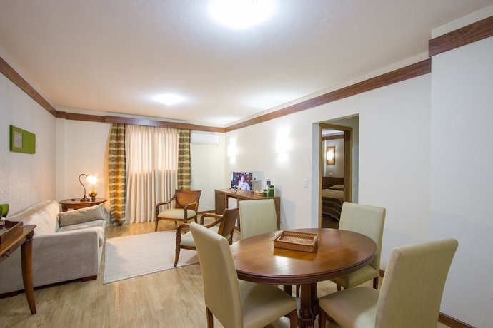 Imagen de la habitación del Hotel Hot&eacute;is Le Canard. Foto 7