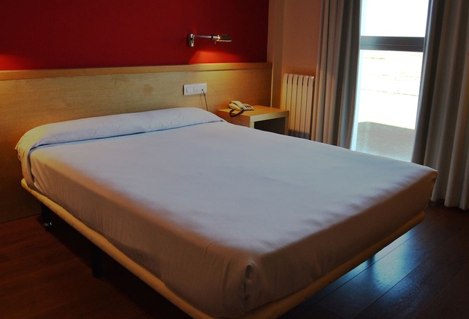 Imagen general del Hotel Hotel 280 Zaragoza Inspired By Bandb Hotels. Foto 9