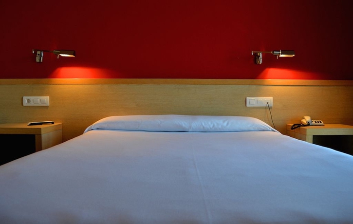 Imagen general del Hotel Hotel 280 Zaragoza Inspired By Bandb Hotels. Foto 10