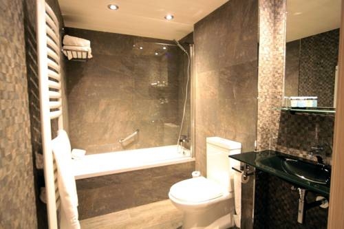 Imagen general del Hotel Hotel 9 Sant Antoni. Foto 7