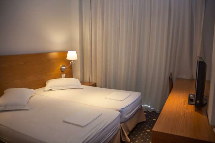 Imagen de la habitación del Hotel Hotel Agimi. Foto 16