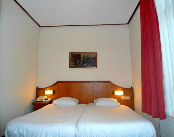 Imagen de la habitación del Hotel Hotel Agora. Foto 5