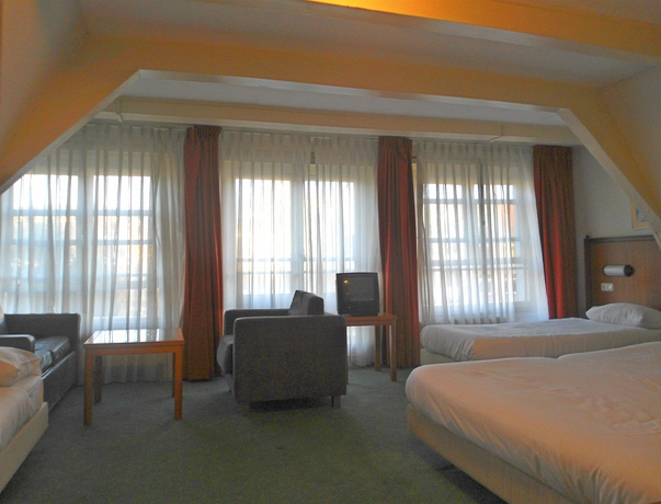 Imagen de la habitación del Hotel Hotel Agora. Foto 7