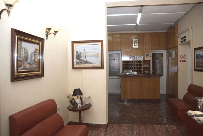 Imagen de los interiores del Hotel Hotel Albacete. Foto 8