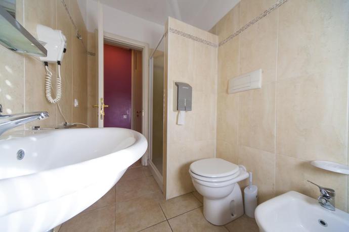Imagen de la habitación del Hotel Hotel Albi. Foto 5