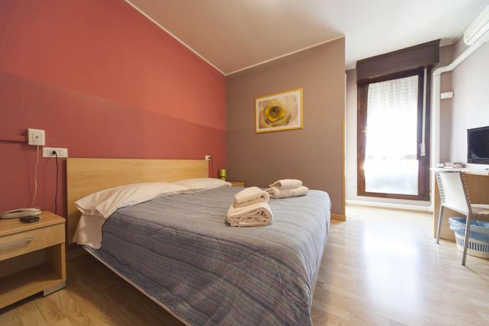 Imagen de la habitación del Hotel Hotel Albi. Foto 10