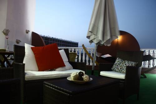 Imagen general del Hotel Hotel Alboran. Foto 3