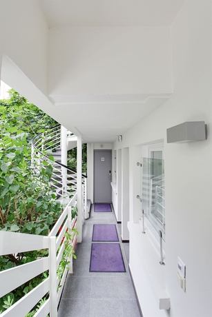 Imagen de los exteriores del Hotel Hotel Alhambra. Foto 7