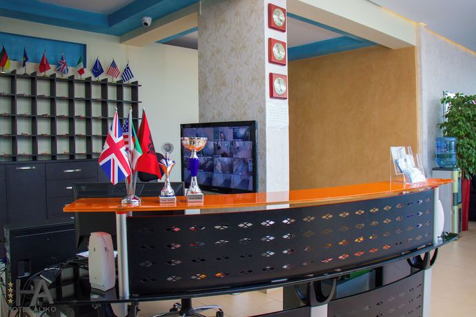 Imagen de los interiores del Hotel Hotel Aliko. Foto 19