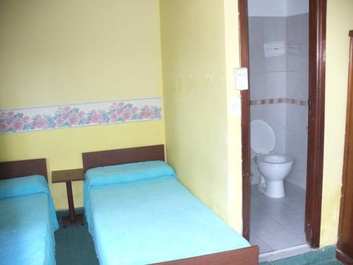 Imagen de la habitación del Hotel Hotel Aloha. Foto 4