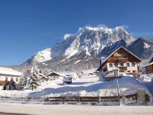 Imagen general del Hotel Hotel Alpin. Foto 1