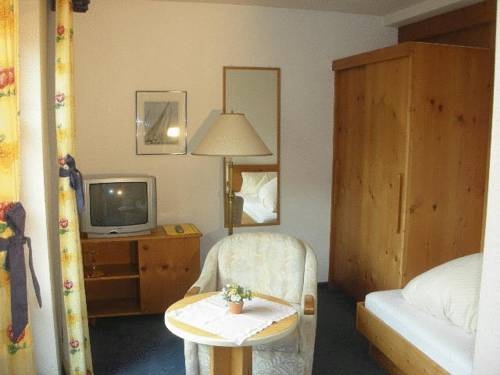 Imagen de la habitación del Hotel Hotel Alpin. Foto 57