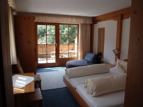 Imagen de la habitación del Hotel Hotel Alpin. Foto 60