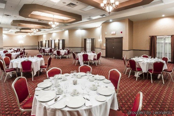 Imagen general del Hotel Hotel Ambassadeur Et Suites. Foto 11