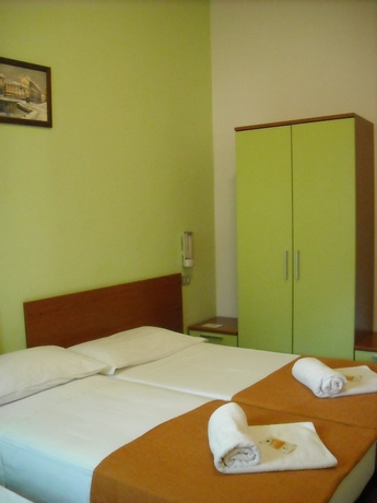 Imagen de la habitación del Hotel Hotel Ambrosiana. Foto 6