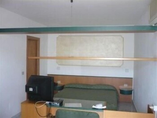 Imagen de la habitación del Hotel Hotel Ambrosio La Corte. Foto 15