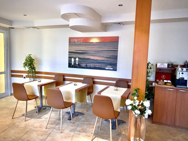 Imagen de los interiores del Hotel Hotel Amfora. Foto 16