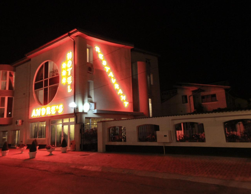 Imagen general del Hotel Hotel Andre&acute;s. Foto 7