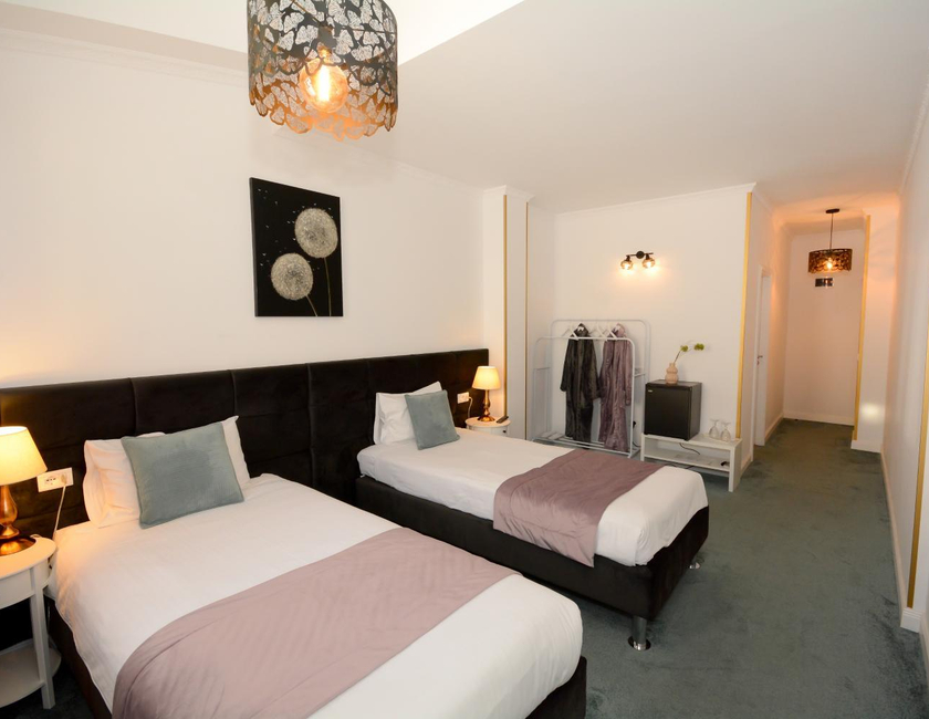 Imagen general del Hotel Hotel Andre&acute;s. Foto 10