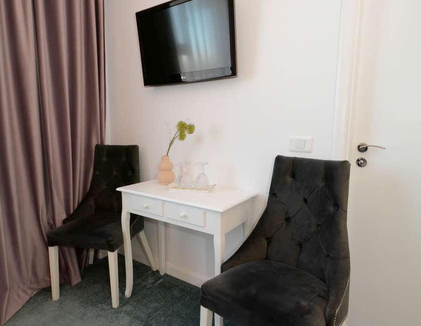 Imagen general del Hotel Hotel Andre&acute;s. Foto 16
