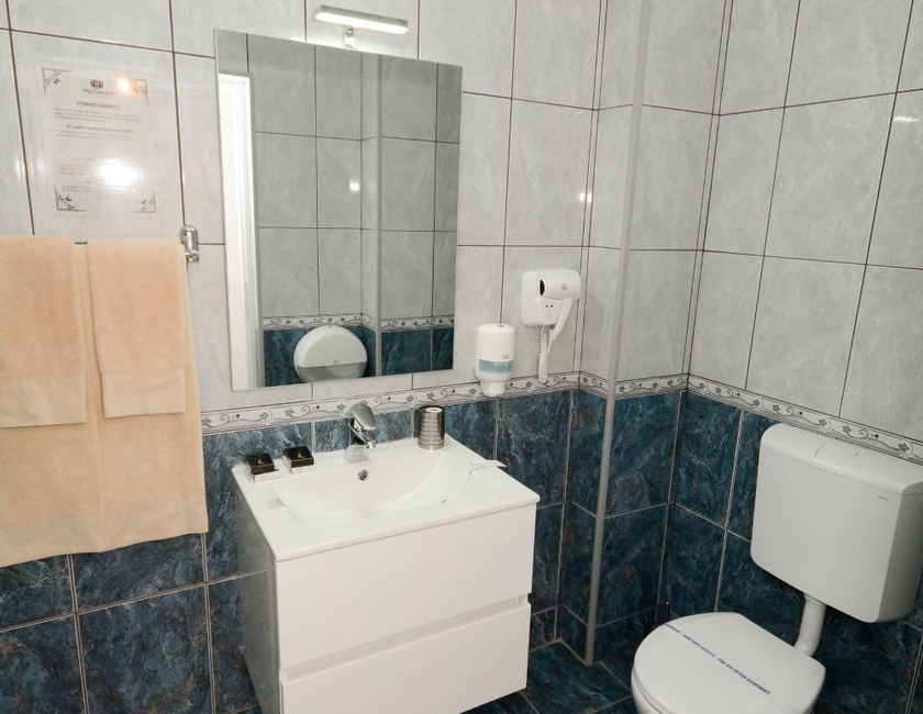 Imagen general del Hotel Hotel Andre&acute;s. Foto 18