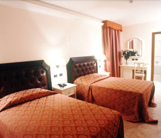 Imagen de la habitación del Hotel Hotel Antica Colonia. Foto 8