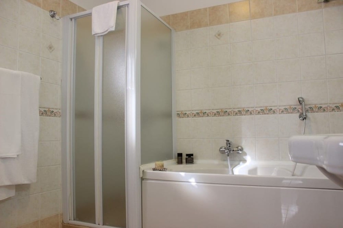 Imagen de la habitación del Hotel Hotel Antica Colonia. Foto 9
