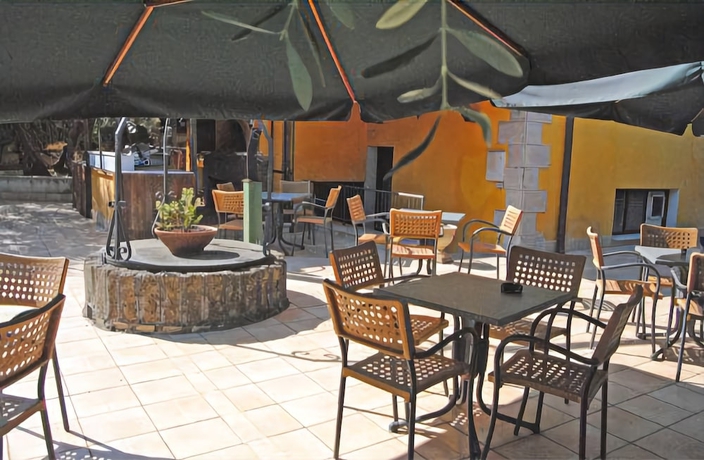 Imagen de los exteriores del Hotel Hotel Antica Colonia. Foto 12