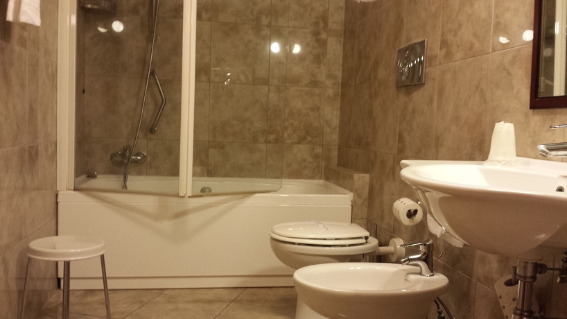 Imagen de la habitación del Hotel Hotel Ara Solis. Foto 8