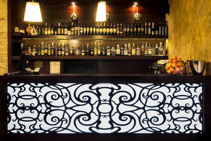 Imagen del bar/restaurante del Hotel Hotel Aramia. Foto 2