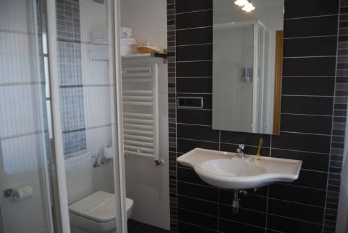 Imagen general del Hotel Hotel Arco Navia. Foto 4