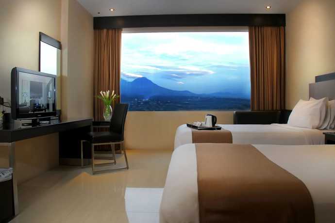 Imagen de la habitación del Hotel Hotel Aria Gajayana Malang. Foto 6
