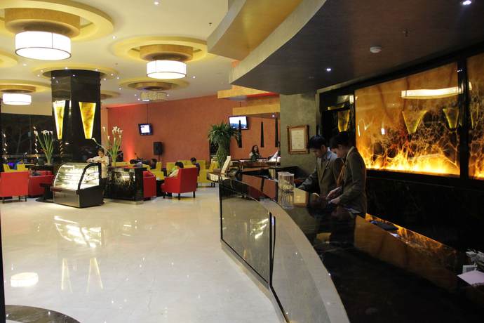 Imagen de los interiores del Hotel Hotel Aria Gajayana Malang. Foto 17