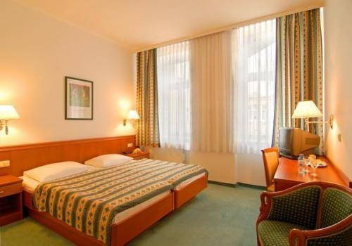 Imagen general del Hotel Hotel Arian. Foto 21