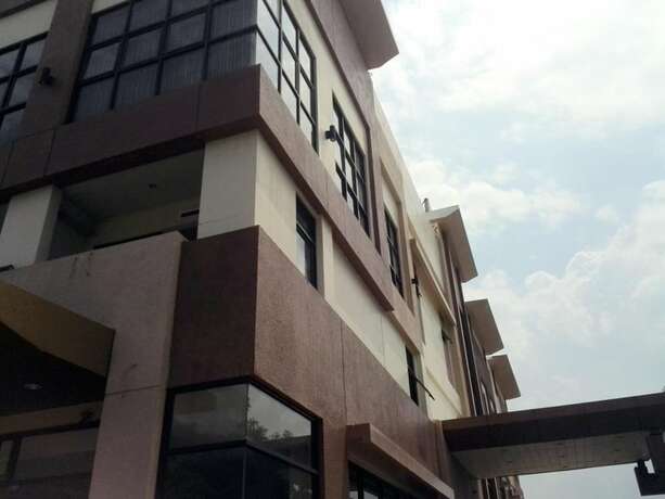 Imagen general del Hotel Hotel Ariana, Bauang. Foto 7