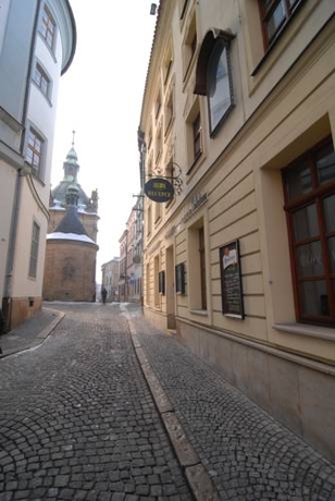 Imagen general del Hotel Hotel Arigone. Foto 3