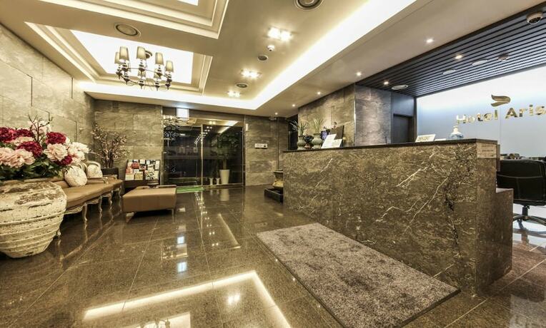 Imagen general del Hotel Hotel Arisu. Foto 8