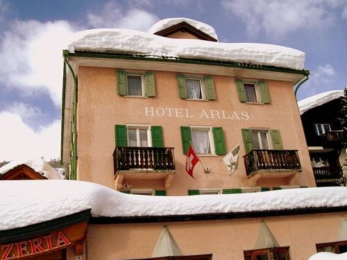 Imagen general del Hotel Hotel Arlas. Foto 2